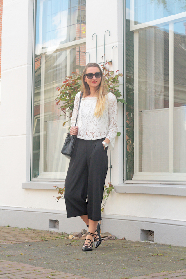 the perfect black bag